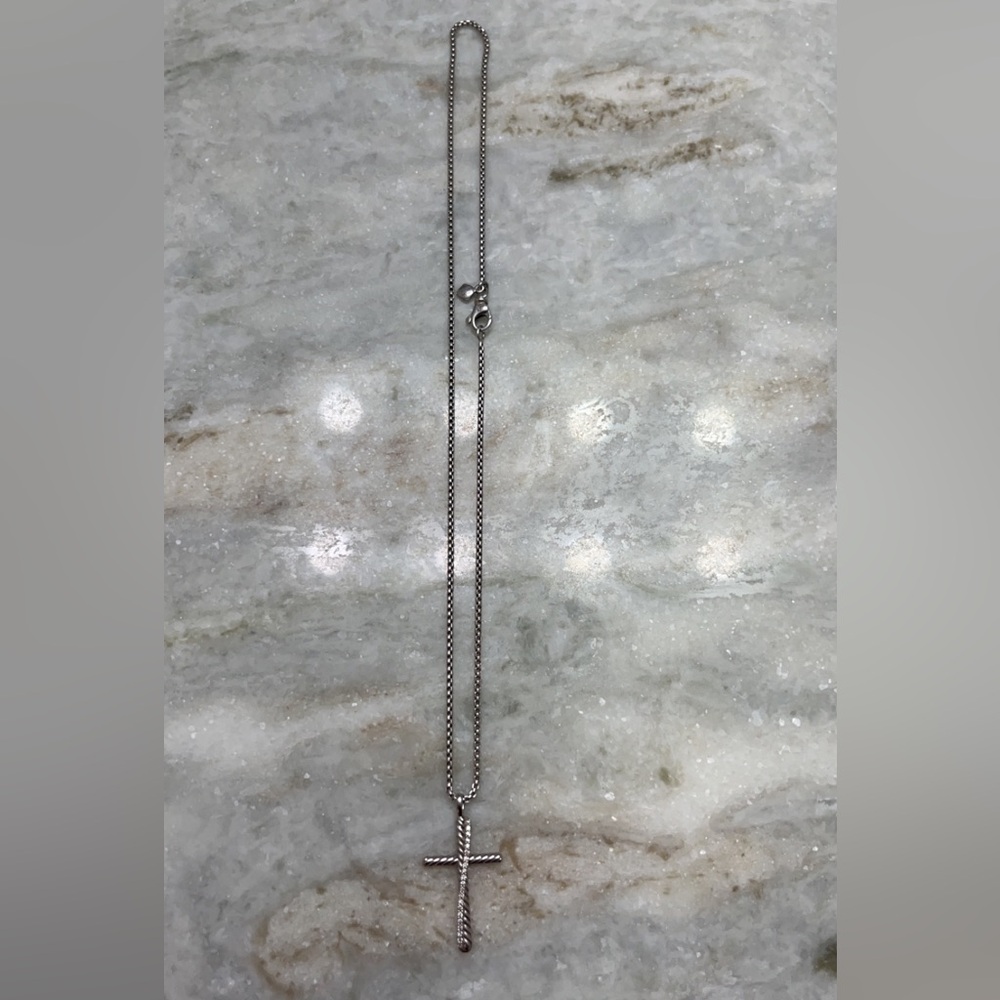 Crossover cross necklace